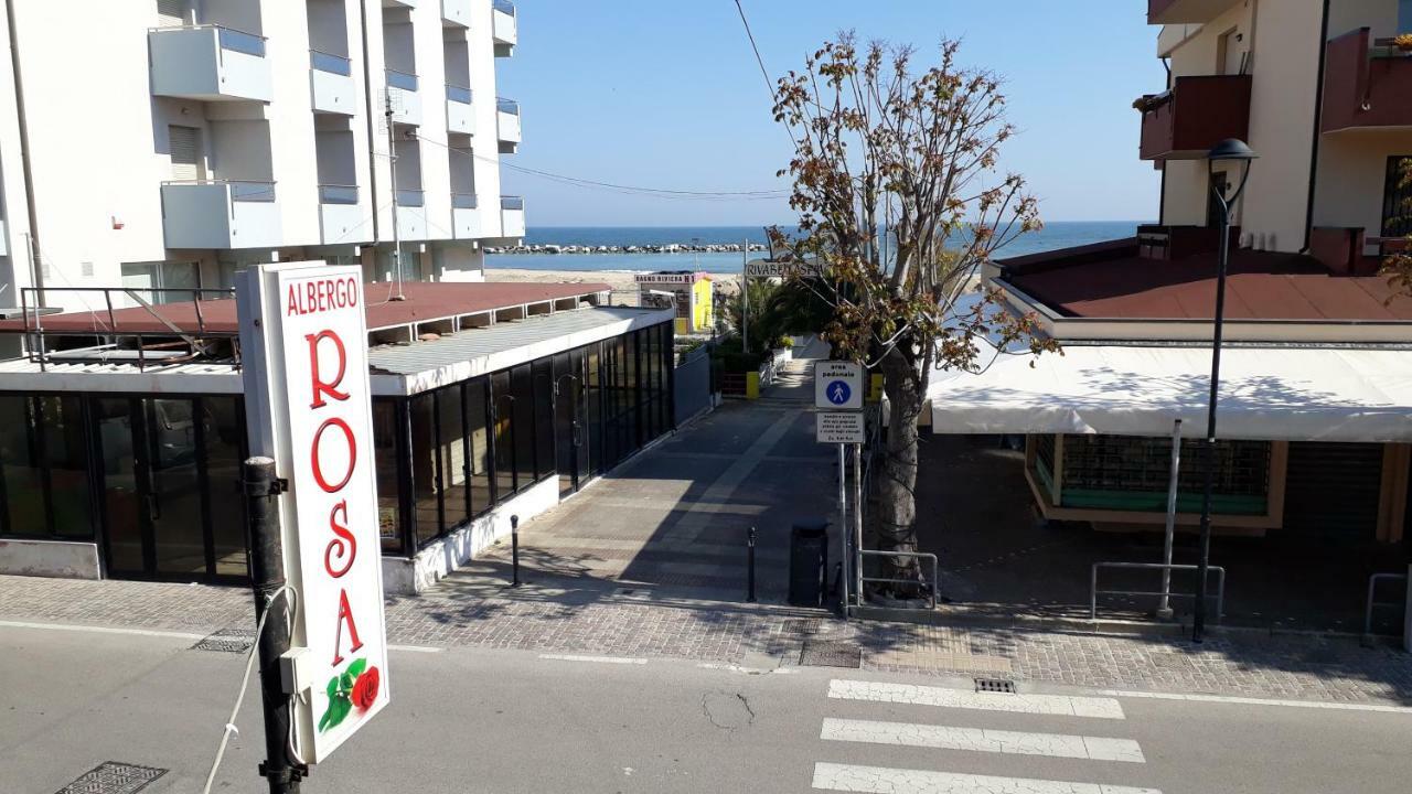 Hotel Rosa Римини Екстериор снимка